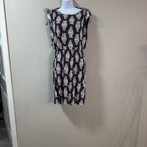 LOFT purple and White Paisley Midi sleeveless Dress size Small round neck 6181